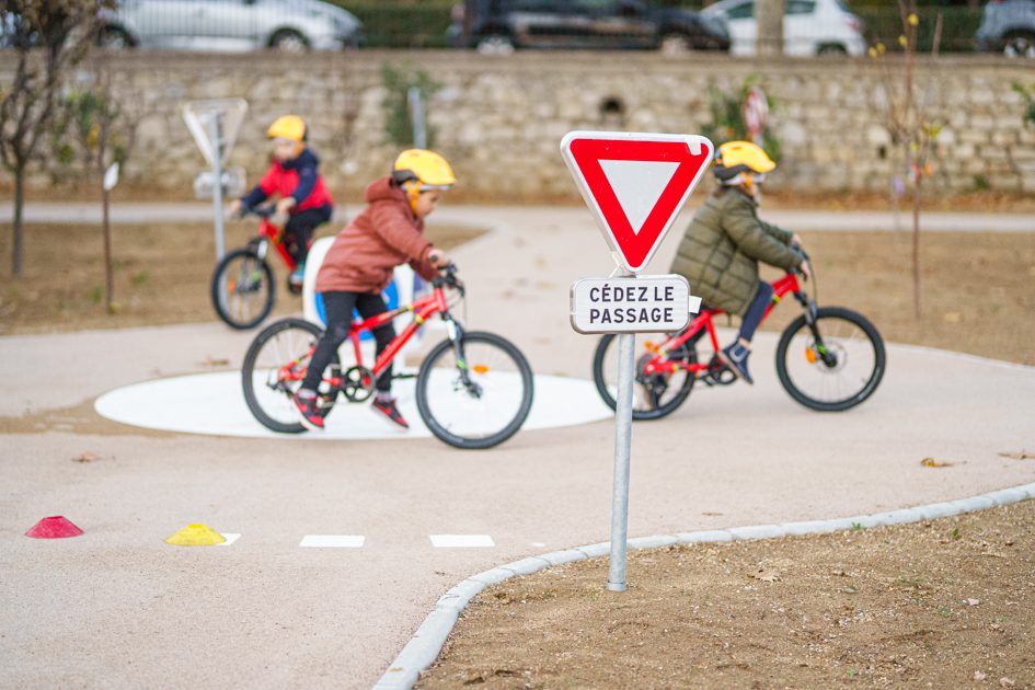 Renforcer l’apprentissage du vélo tout en répondant aux enjeux environnementaux